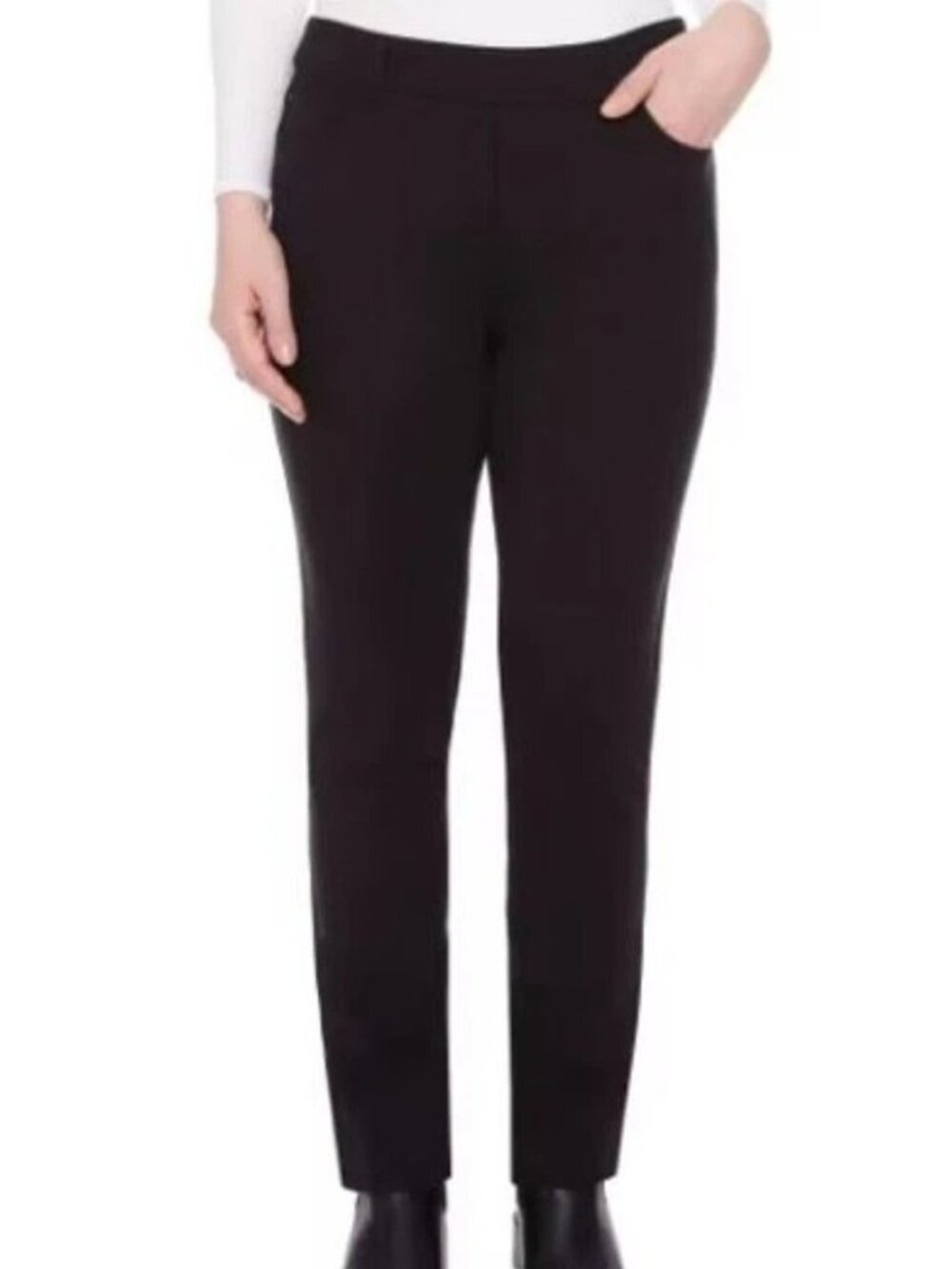 NWT S.C. & Co. Women’s Large Black Pull-On Slim Leg 5 Pocket Pants  Stretched